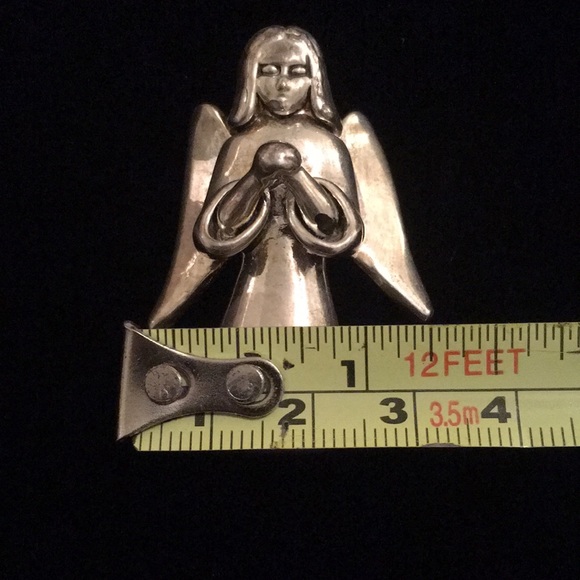 Jewelry - Vintage Silver Tone Angel Brooch Pin - Picture 10 of 10